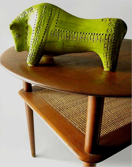 Bitossi bull sculpture - lime green glaze