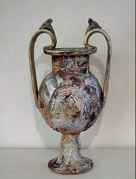 Alice Federico footed-vase wabi sabi