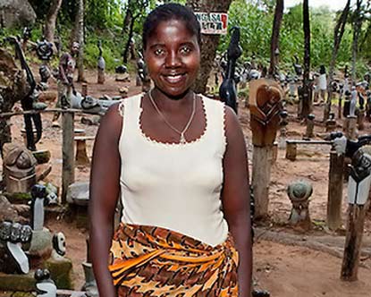 Female Shona sculptor Angasa-Amali----Tengenenge-Art-Community