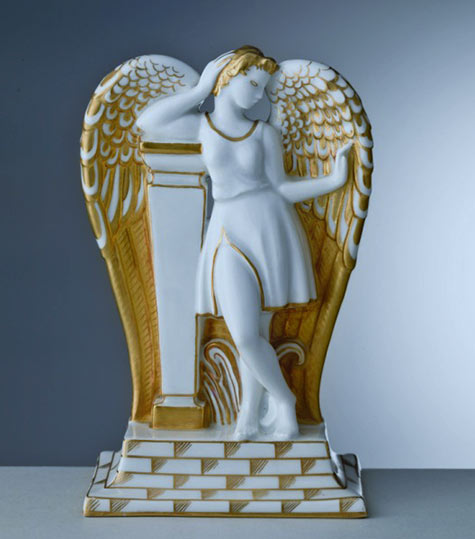 Angels, 1924 (conceived), 1927 (executed), porcelain hand-painted with gold, etched with an agate tip.