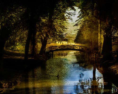 Moon over bridge - Photo by Birgitta Sjostedt - flickr