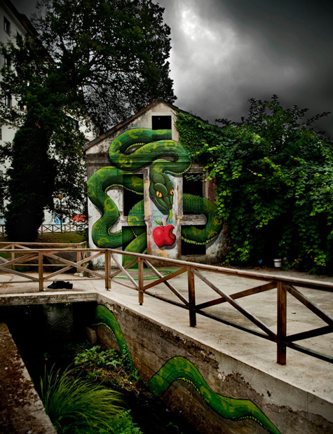 By-SOKRAM.-At-DESORDES-CREATIVAS-2012-in-Ordes-Galiza-Spain-5