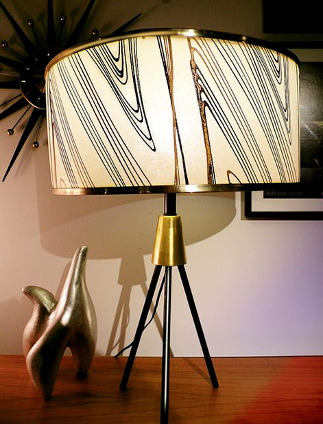 Mid Century lamp with sputnik base