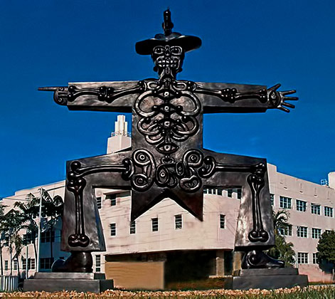 Carlos-Luna,-War-Giro-(back),-2005 outdoor male figure sculpture