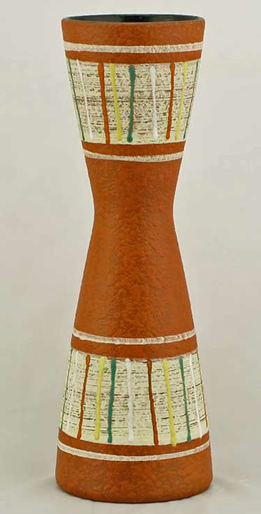 Mid Century Carstens-Tönnieshof waisted vase
