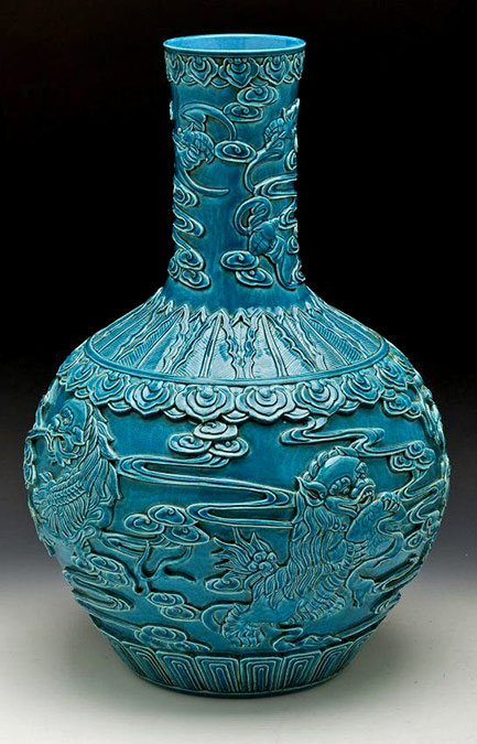 Chinese-Turquoise-Porcelain-Vase