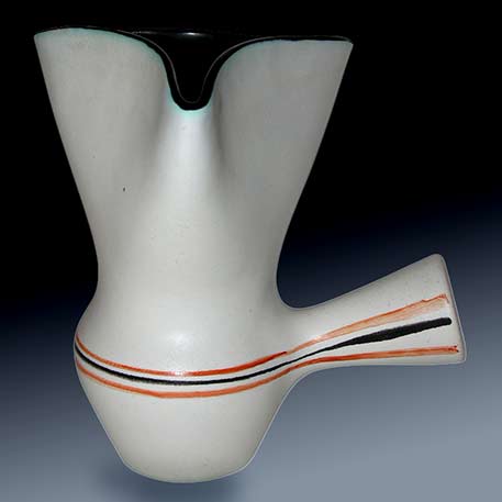 chocolate-ceramic-pot-by-roger-capron