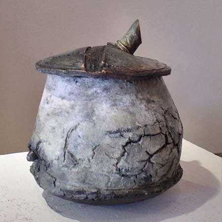 Christine-Fabre french ceramicist - lidded vessel