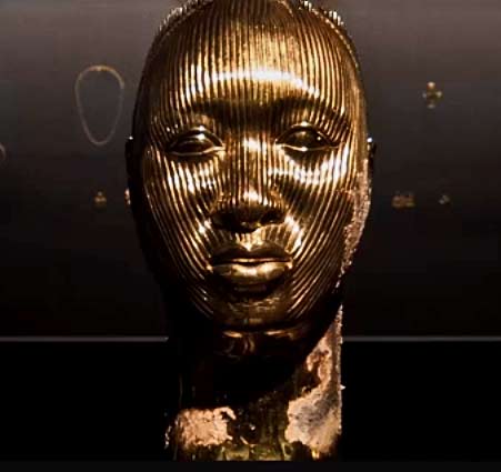 damien-hirst-treasures-from-the-wreck-unbelievable - bronze head