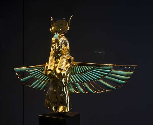Dea-Alata with jade insert wings - Damien Hirst -- Mauro-Eugenio-Atzei--f;ickr