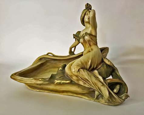 Eduard-Stellmacher-Teplitz-Art-Nouveau-Centerpiece