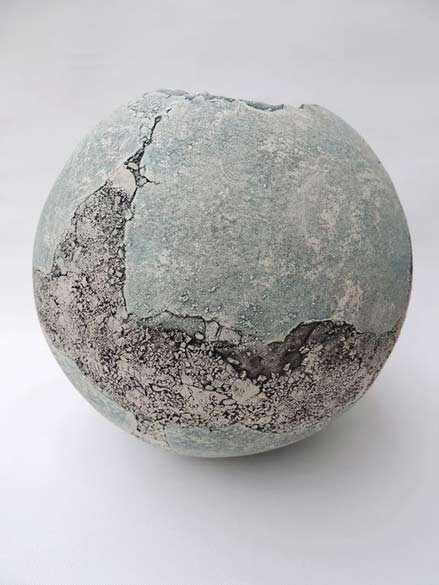Eileen-Singleton ceramic orb