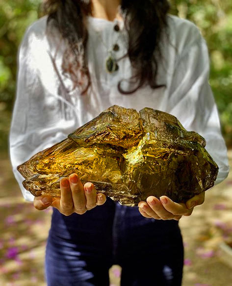  Elestial quartz crystals are said to have an extremely high vibration