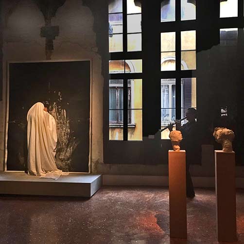 Fiona-Kearney Quivering,-timeless-beauty-@PalazzoFortuny-Intuition-exhibition