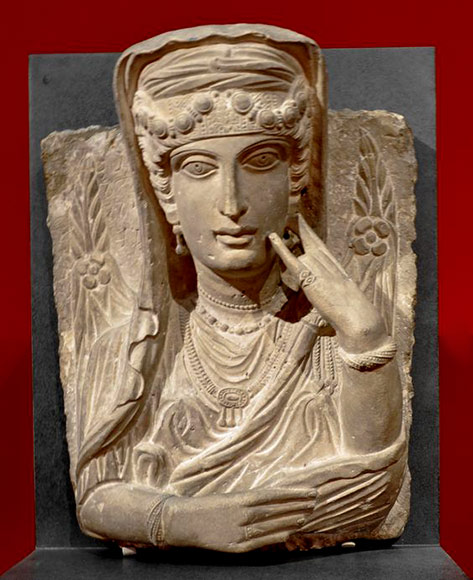 Funerary-portrait-of-a-woman-from-Palmyra,-Syria.-200–250-A.D