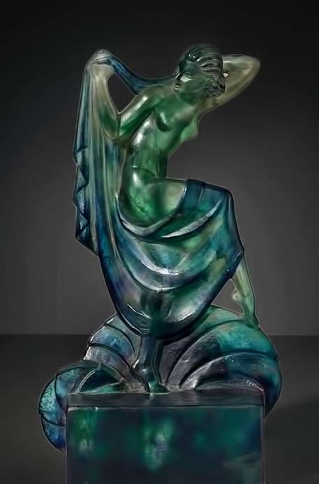Pâte de Verre, Figure designed by Marcel Bouraine