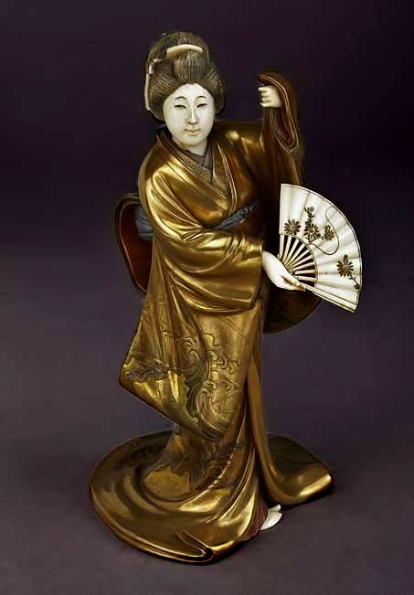 Golden Geisha-dancing-with-a-fan.-National-Library-of-France,-Public-Domain