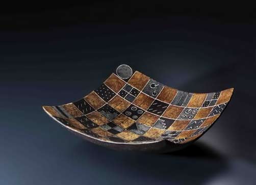 gold-and-silver-aya-angle-platter-Cheiko Yorigami
