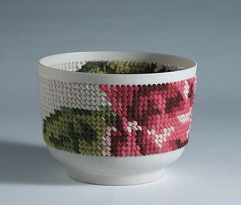 guillaume-delvigne Porcelain embroidery bowl for self decoration