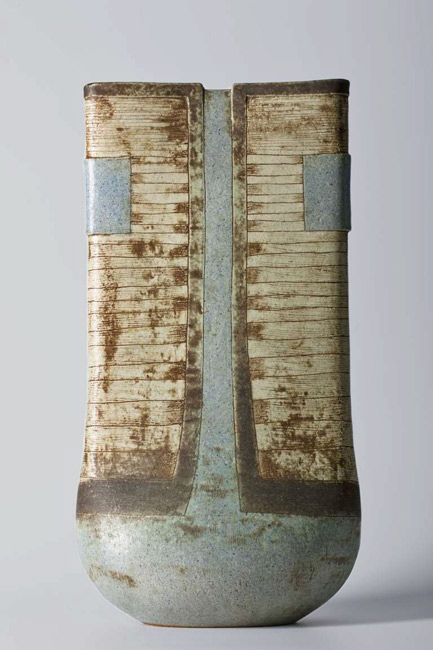 Hans_de_Jong_ceramic_vase_with_Dutch_landscape_l970-80