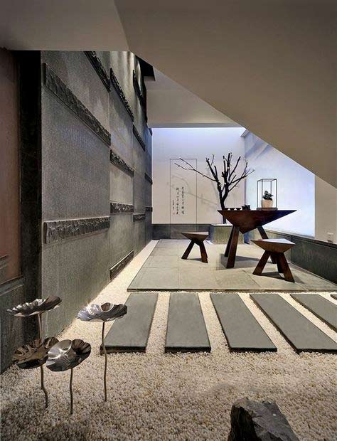 Minimal contemporary Chinese decor