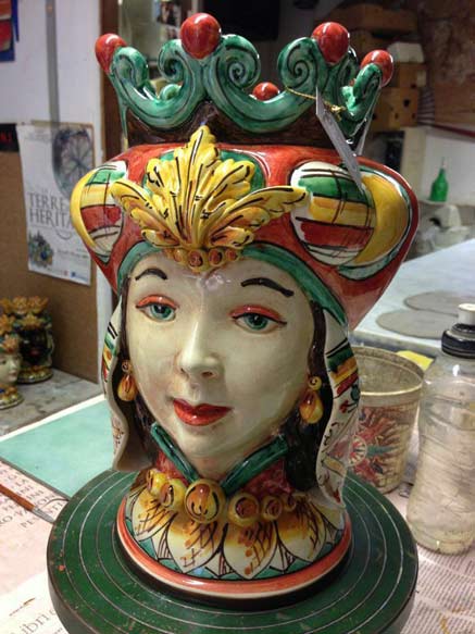 JAR-PORTAPIANTA-HEAD-IN-CERAMICS-WITH-CALTAGIRONE-LUSTRES-METAL
