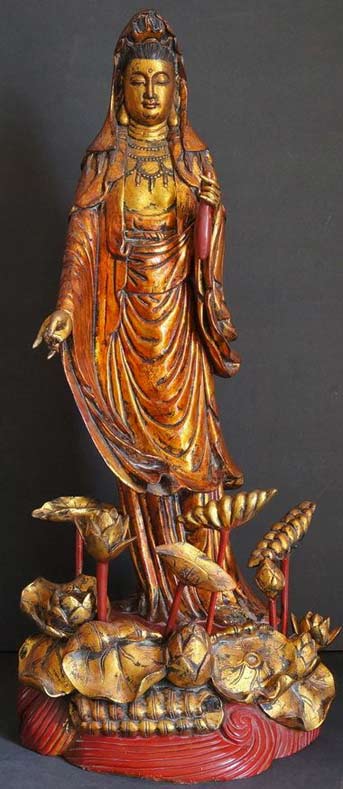 Kuan-Yin----Goddess of compassion standing statue