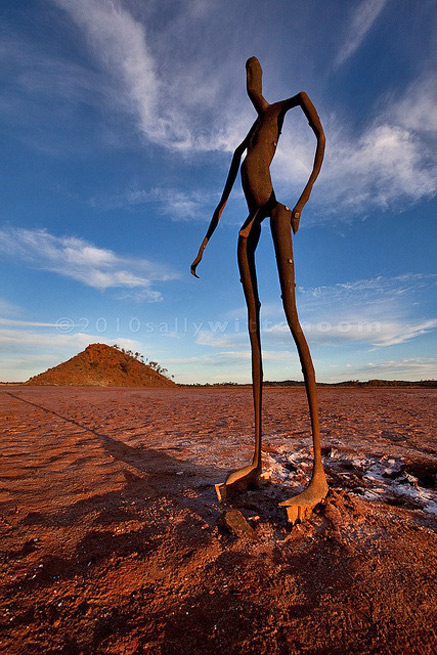 Lake-Ballard-Sculpture-by-Anthony-Gormley
