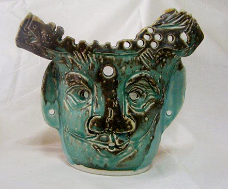Larger-Sculptures-masl-2016-Thijs-Nel jade green abstract male face