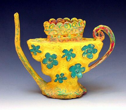 Linda Hoffhines-yellow-crowned teapot