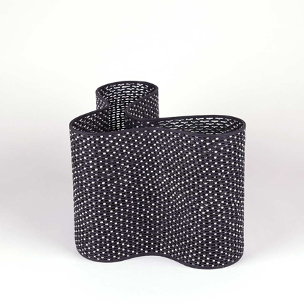 Lut-Laleman-wavy ceramic-sculptural vessels