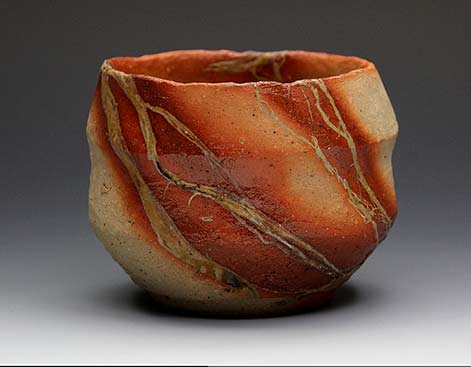 Mori Hinzai tea bowl red highlights