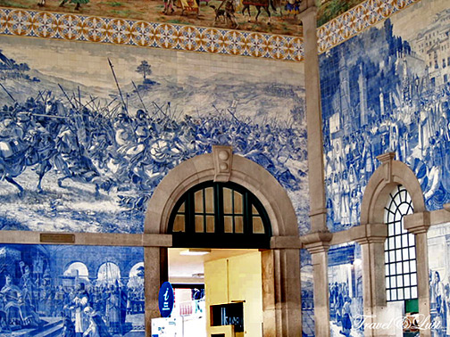 Murals+São+Bento+train+station