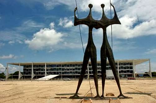 'The Warriors' ( Os Guerreiros ), known as Os Candangos by Bruno Giorgi