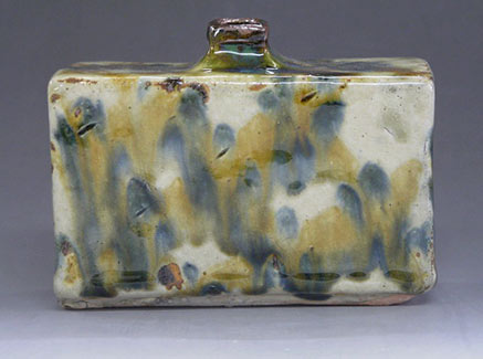 Ceramic bottle - Satoshi Miyagi 