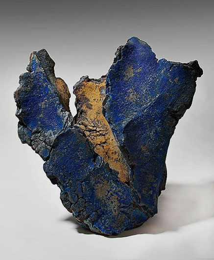 Blue ceramic sculpture - Pascale Lehmann