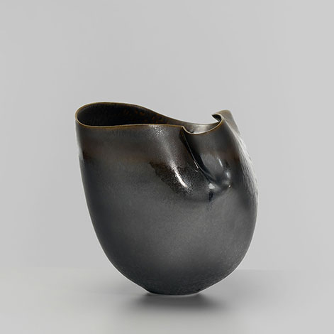 Sara-Flynn-Folded-Vessel,-2020