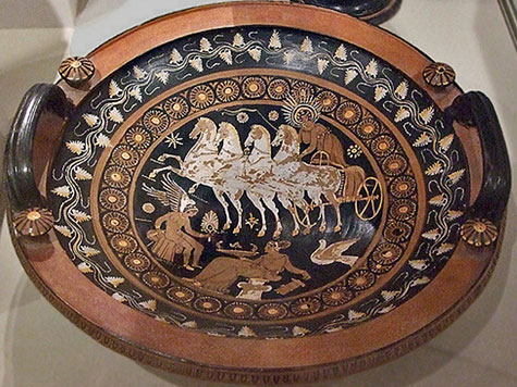 South-Italian-Plate-in-the-Study-Collection-in-the-Metropolitan-Museum-of-Art