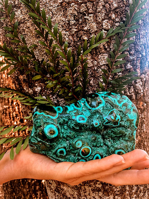 Spectacular piece of Chrysocolla & Malachite!