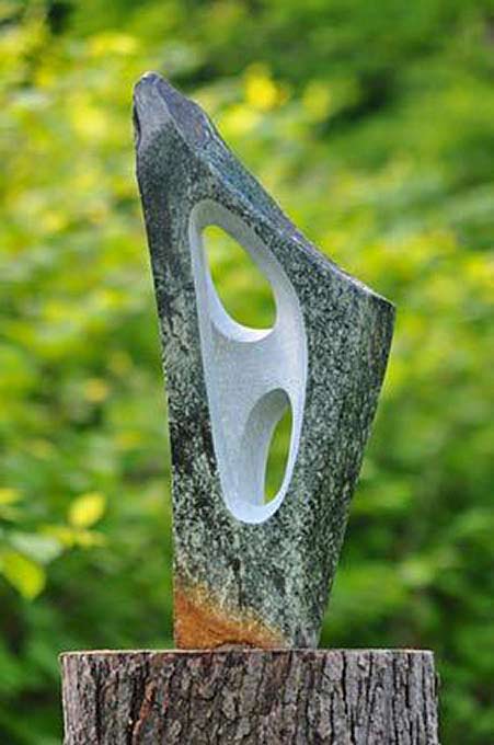 Stephen-Murenza, sculture-2012---Photo-credits-Paul-Hodgkinson