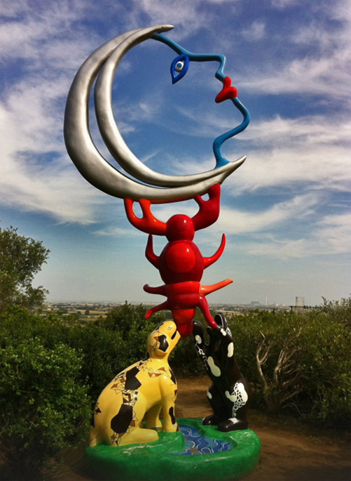 Tarot-Garden--Capalbio--Italy----Niki-de-Saint-Phalle-Tuscany