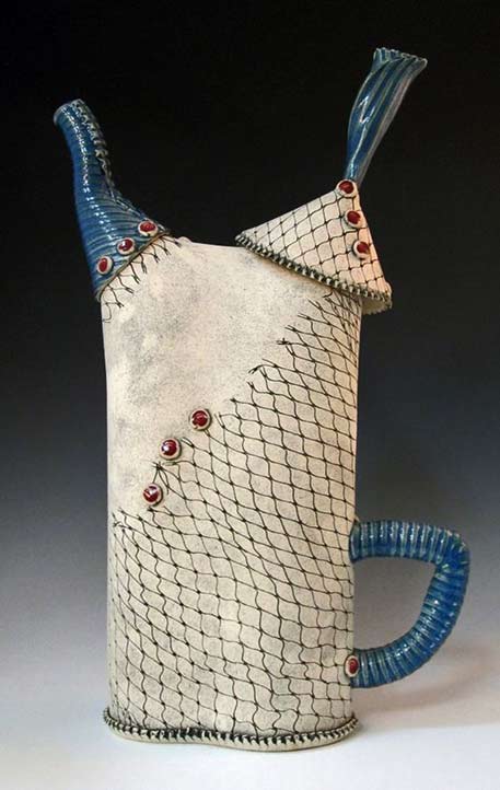 Alice-DeLisle Tea Matron ceramic teapot