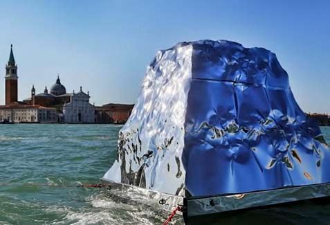 Albanian artist Helidon Xhixha’s iceberg installation for the Serbian Arab Republic pavilion.