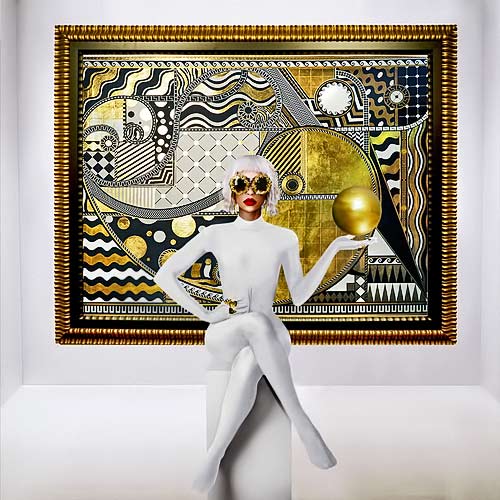 Trancsending-Time-and-the-Golden-Ratio Lina Victor posing with her art