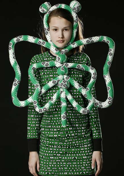 Utopian-bodies-van-beirendonck_headdress-'weird'-collection