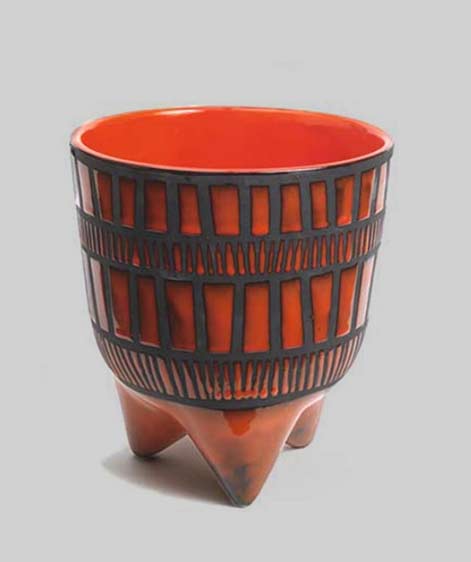 vase-tripode-dit-vase-molaire-par-roger-capron-sur-artnet