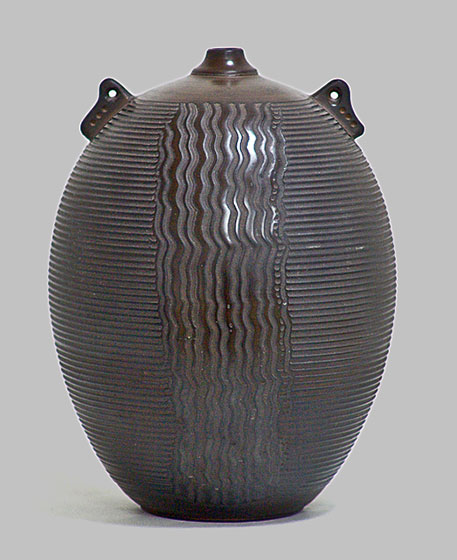Mikhail Fomiryakov Vase Waterfall 2000 incised ovoid vessel with twin lugs