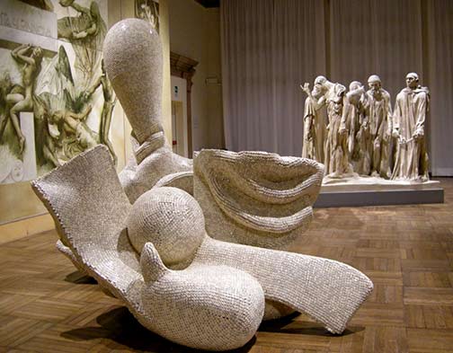 Tony-Cragg-Ca-Pesaro-secretions-2005
