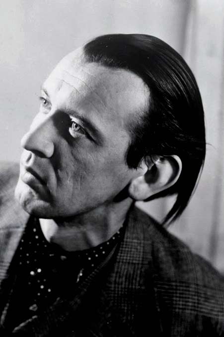  Vicke Lindstrand headshot