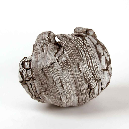 Yoshimi-Futamura ceramic sculpture
